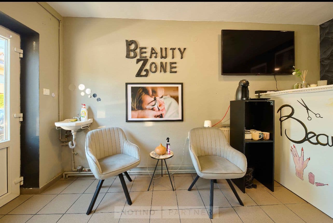 Interior salon Beauty Zone, recepție primitoare