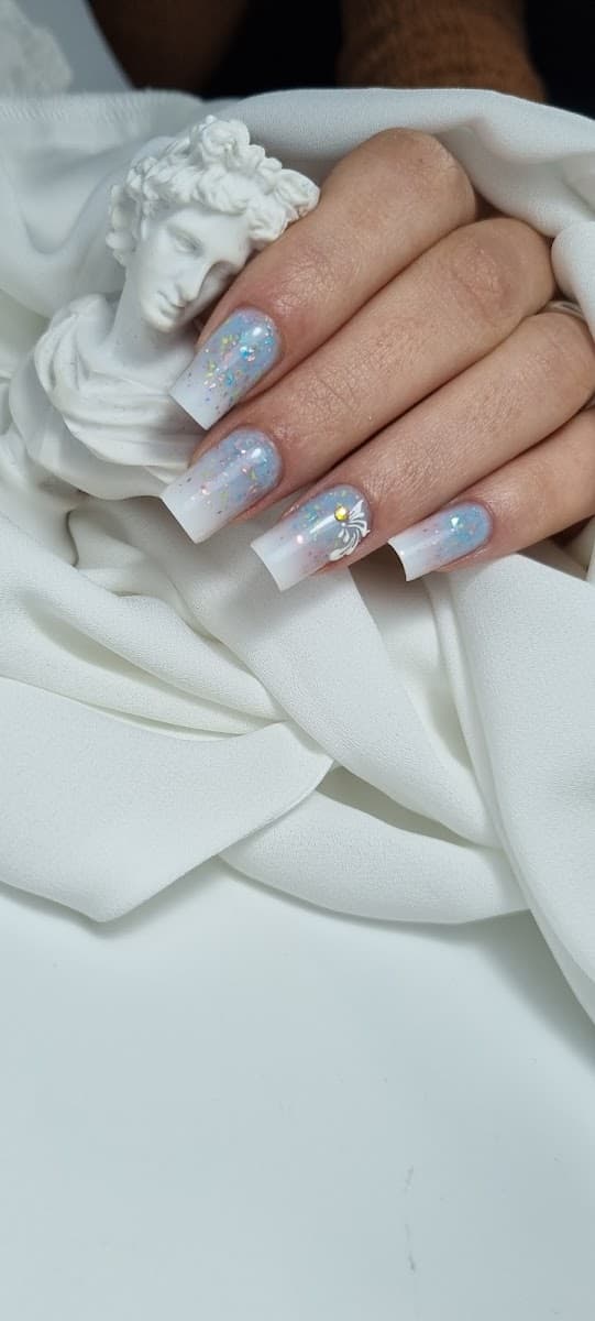 Manichiură & Unghii gel